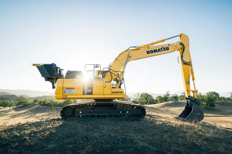 Image of a Komatsu excavator at a construction site